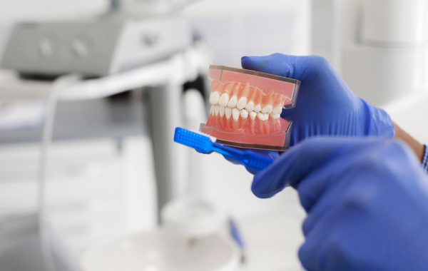 hygiene dentaire infection pulpaire paris racine Retraitement endodontique Dentiste Dr Attuil Régis | Endodontie à Paris 17