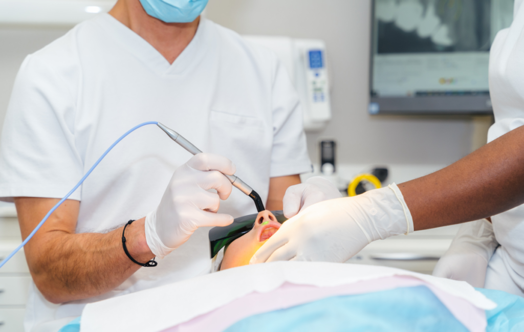Conseils pré-opératoires Dentiste Attuil Régis, Endodontie à Paris 17